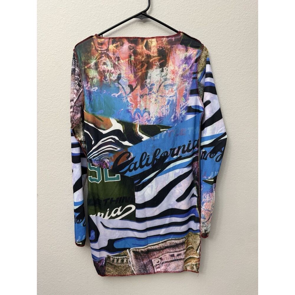 Multicolor Graphic Print Dress - Picture 2 of 4